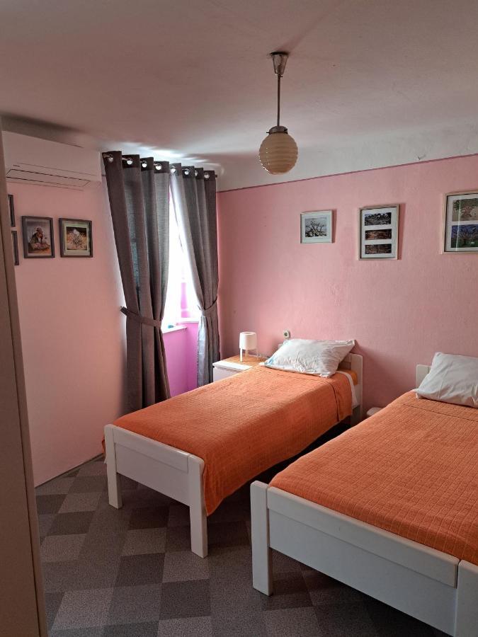 House Tomic Διαμέρισμα Cres Εξωτερικό φωτογραφία